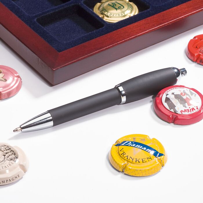 Ballpoint Pen with Magnet